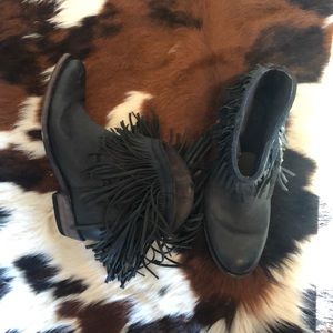 Liberty Black Boots Short Fringe Booties